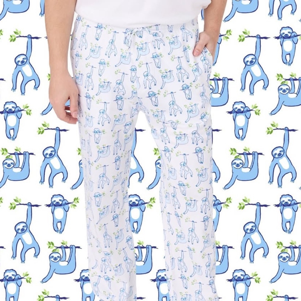 Roller Rabbit Men’s Sleepy Sloth Troy Pajamas Set Blue